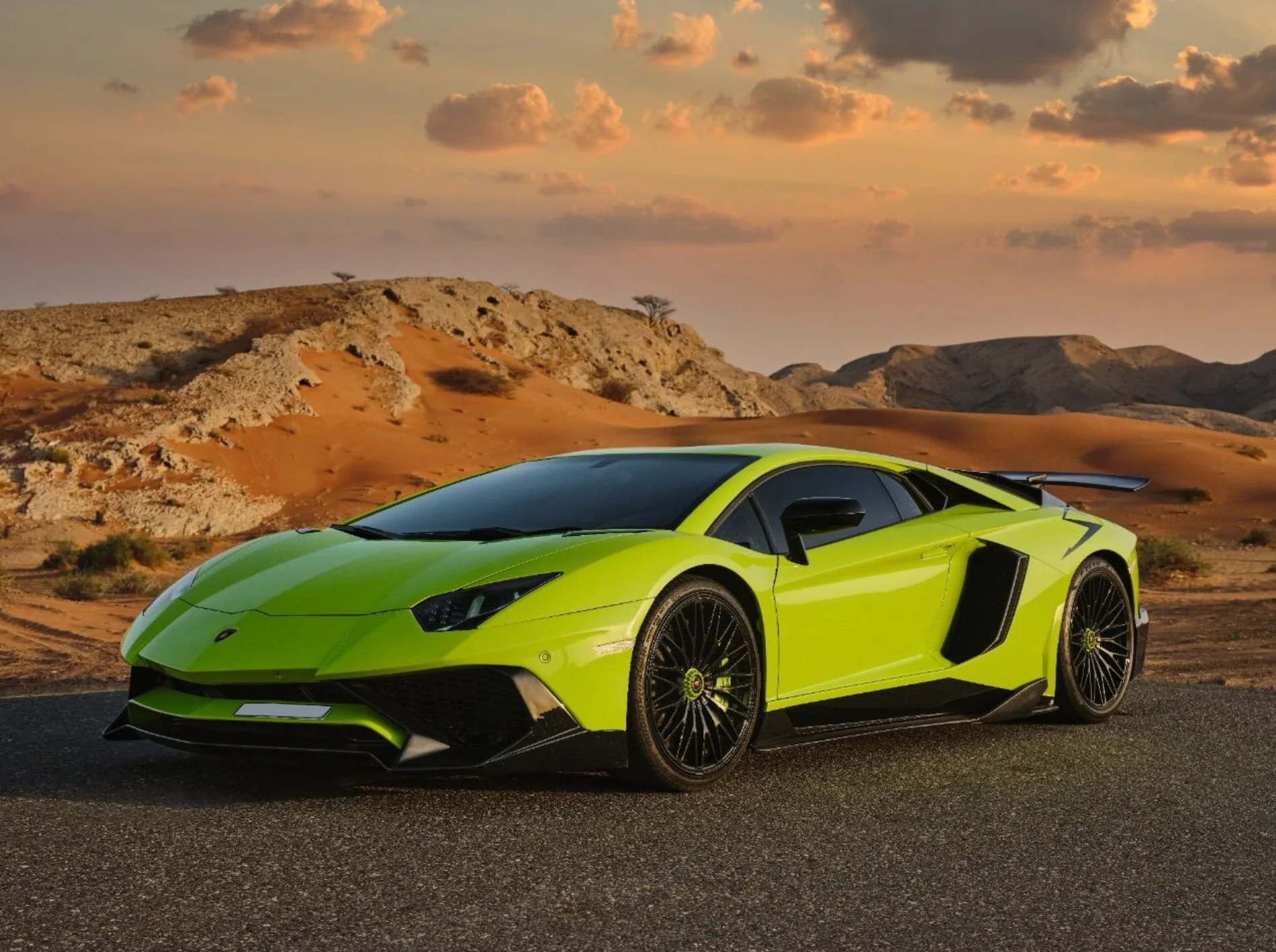 lamborghini-aventador-coupe