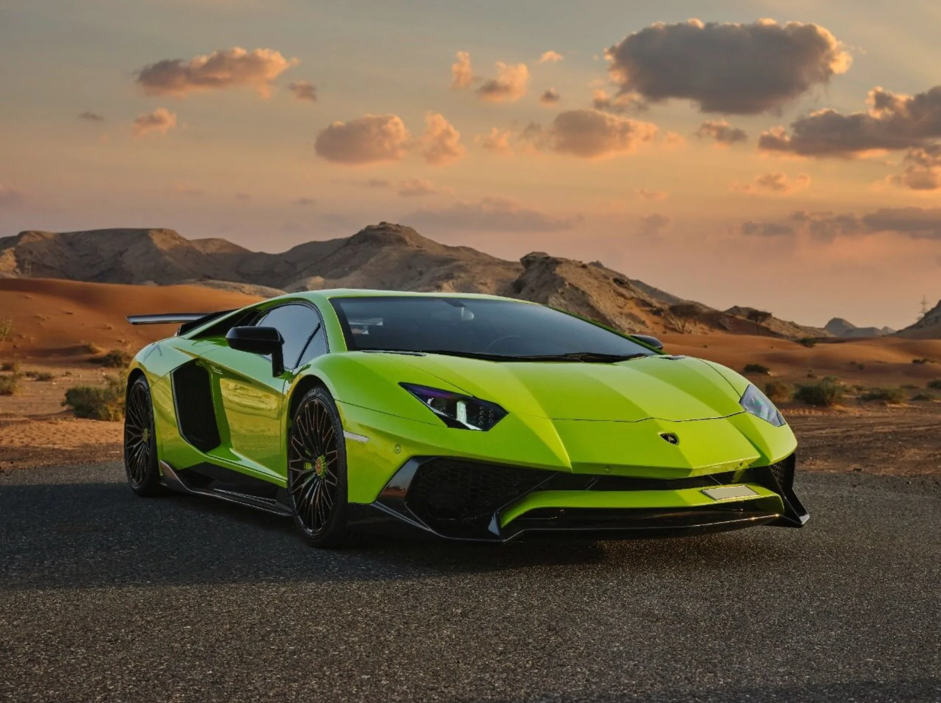 lamborghini-aventador-coupe