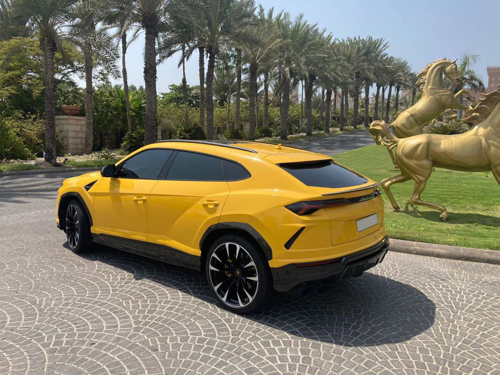 lamborghini-urus