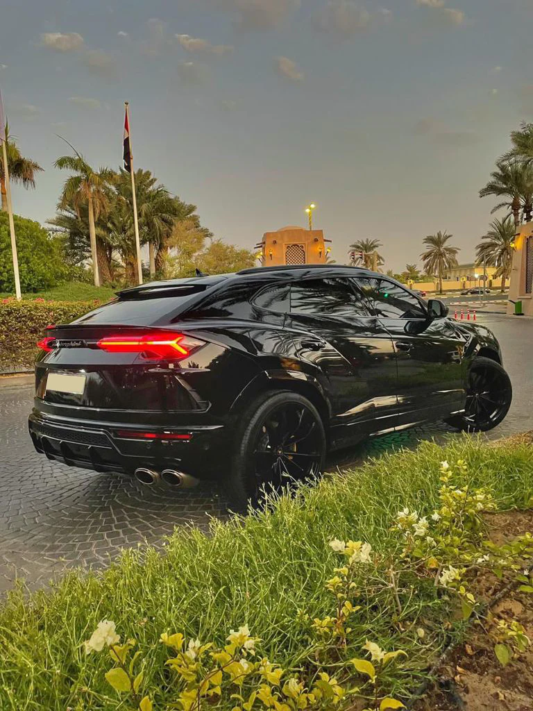 lamborghini-urus